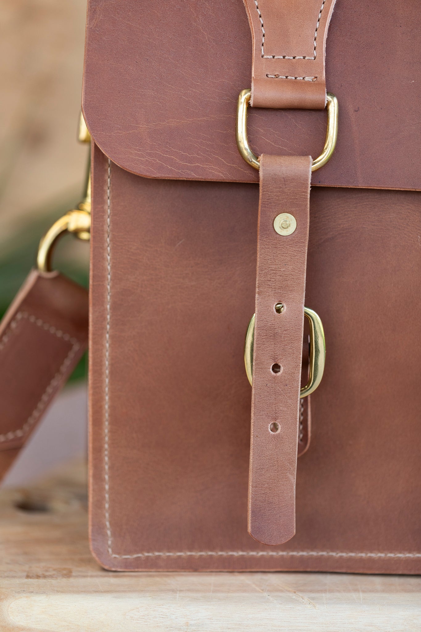 LEATHER BRIEFCASE