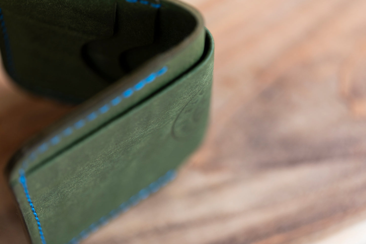 LEATHER WALLET - Medium