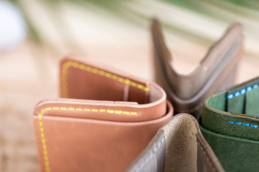 LEATHER WALLET - Medium