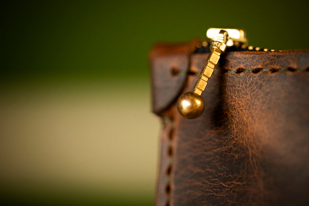 LEATHER CLUTCH - Small